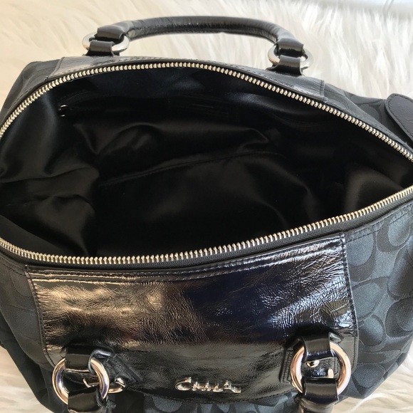 Coach Signature Ashley Black Satchel - Picture 12 of 14